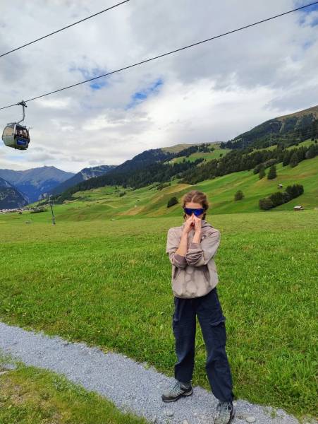 miriam_loth_2025.jpg miriam_loth_2025.jpg